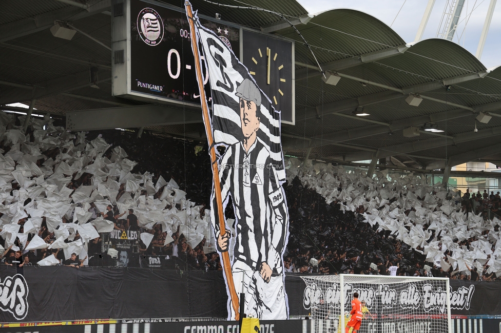Sturm Graz - Austria Wien
Oesterreichische Fussball Bundesliga, 5. Runde, SK Sturm Graz - FK Austria Wien, Stadion Liebenau Graz, 14.09.2025. 

Foto zeigt Fans von Sturm mit einer Choreografie

