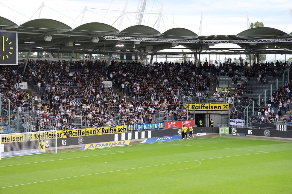Sturm Graz - Austria Wien
Oesterreichische Fussball Bundesliga, 5. Runde, SK Sturm Graz - FK Austria Wien, Stadion Liebenau Graz, 14.09.2025. 

Foto zeigt Fans von Sturm mit einer Choreografie
