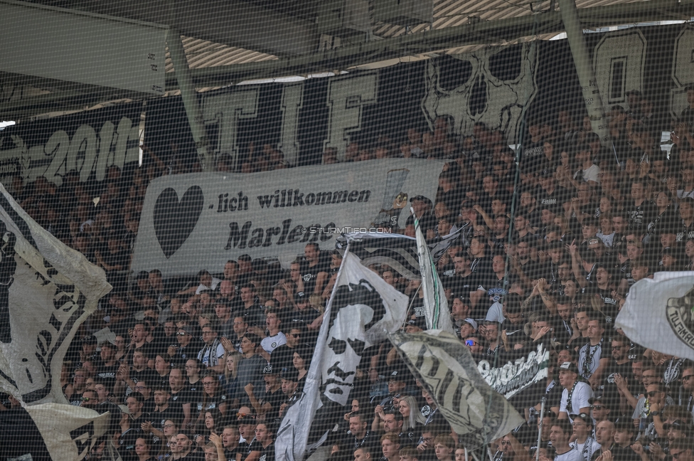 Sturm Graz - Austria Wien
Oesterreichische Fussball Bundesliga, 5. Runde, SK Sturm Graz - FK Austria Wien, Stadion Liebenau Graz, 14.09.2025. 

Foto zeigt Fans von Sturm mit einem Spruchband
Schlüsselwörter: tifosi baby