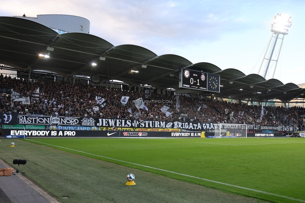 Sturm Graz - Austria Wien
Oesterreichische Fussball Bundesliga, 5. Runde, SK Sturm Graz - FK Austria Wien, Stadion Liebenau Graz, 14.09.2025. 

Foto zeigt Fans von Sturm

