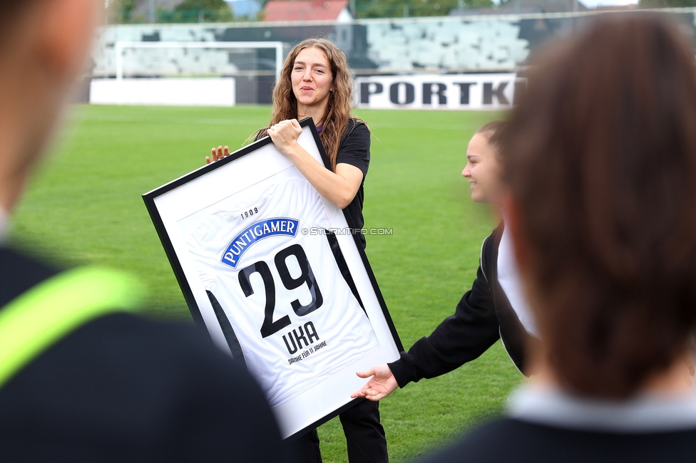 Sturm Damen - Austria Wien
OEFB Frauen Bundesliga, 5. Runde, SK Sturm Graz Damen - FK Austria Wien, Trainingszentrum Messendorf, 14.09.2025. 

Foto zeigt Modesta Uka (ehem. Spielerin)
