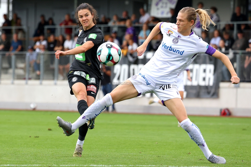 Sturm Damen - Austria Wien
OEFB Frauen Bundesliga, 5. Runde, SK Sturm Graz Damen - FK Austria Wien, Trainingszentrum Messendorf, 14.09.2025. 

Foto zeigt Zala Kustrin (Sturm Damen)
