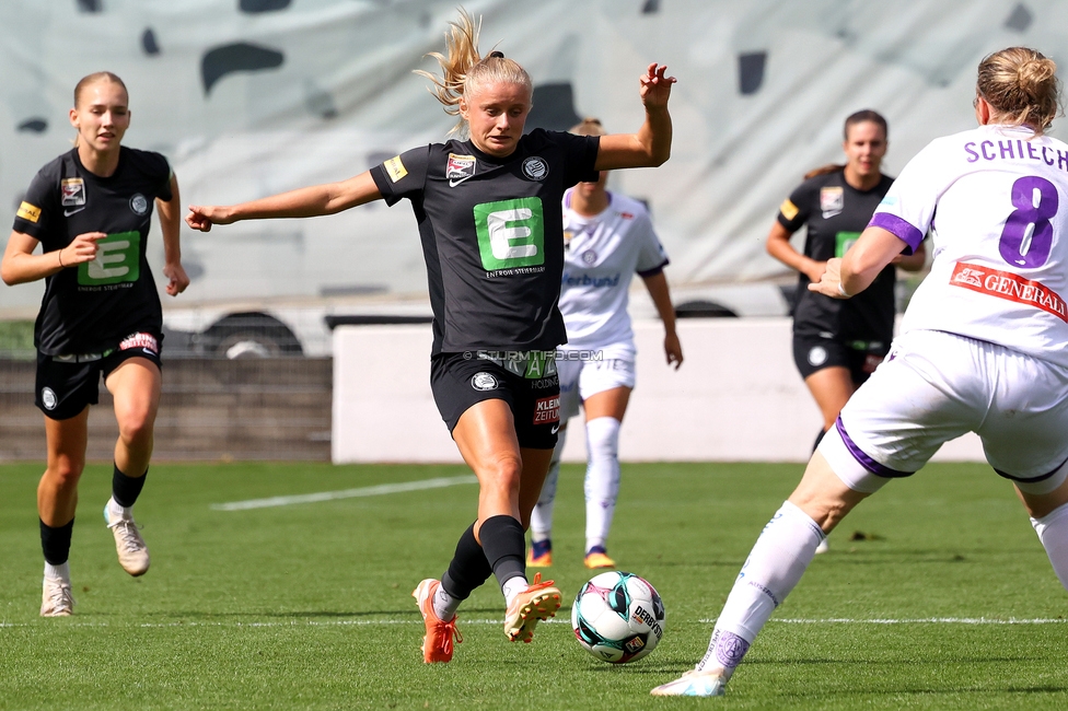 Sturm Damen - Austria Wien
OEFB Frauen Bundesliga, 5. Runde, SK Sturm Graz Damen - FK Austria Wien, Trainingszentrum Messendorf, 14.09.2025. 

Foto zeigt Sandra Jakobsen (Sturm Damen)
