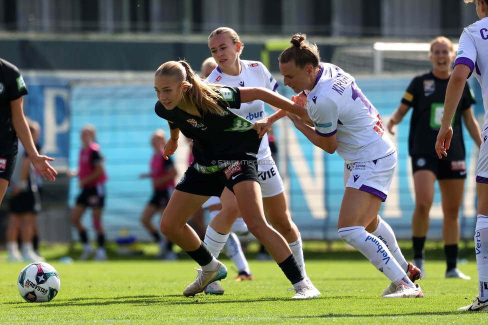 Sturm Damen - Austria Wien
OEFB Frauen Bundesliga, 5. Runde, SK Sturm Graz Damen - FK Austria Wien, Trainingszentrum Messendorf, 14.09.2025. 

Foto zeigt Lena Breznik (Sturm Damen)
