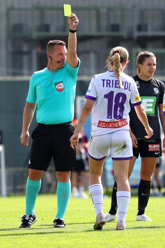 Sturm Damen - Austria Wien
OEFB Frauen Bundesliga, 5. Runde, SK Sturm Graz Damen - FK Austria Wien, Trainingszentrum Messendorf, 14.09.2025. 

Foto zeigt den Schiedsrichter
