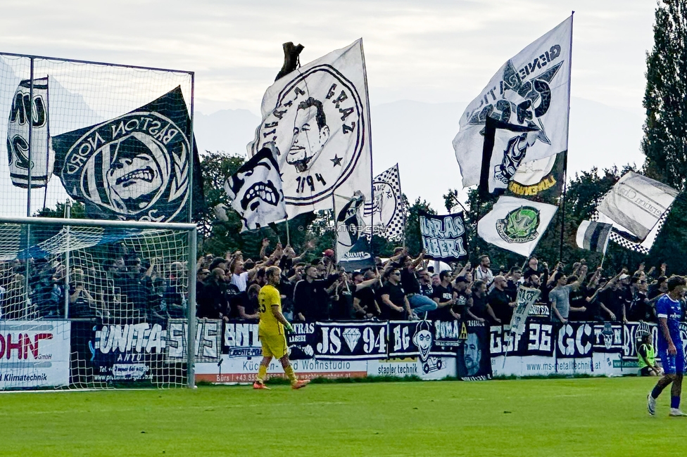 Roethis - Sturm Graz
OEFB Cup, 2. Runde, SC Roethis - SK Sturm Graz, Stadion an der Ratz Roethis, 17.09.2025. 

Foto zeigt Fans von Sturm
