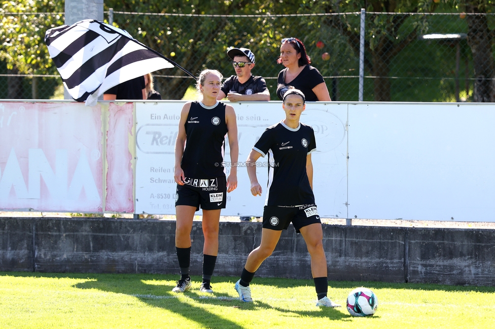 Sturm Damen - Ajax Frouwen
UEFA Women's Europa Cup, 1. Runde, SK Sturm Graz Damen - Ajax Amsterdam, Stadion Hollenegg, 18.09.2025.

Foto zeigt Maria Kunstek (Sturm Damen) und Lenka Mazuchova (Sturm Damen)

