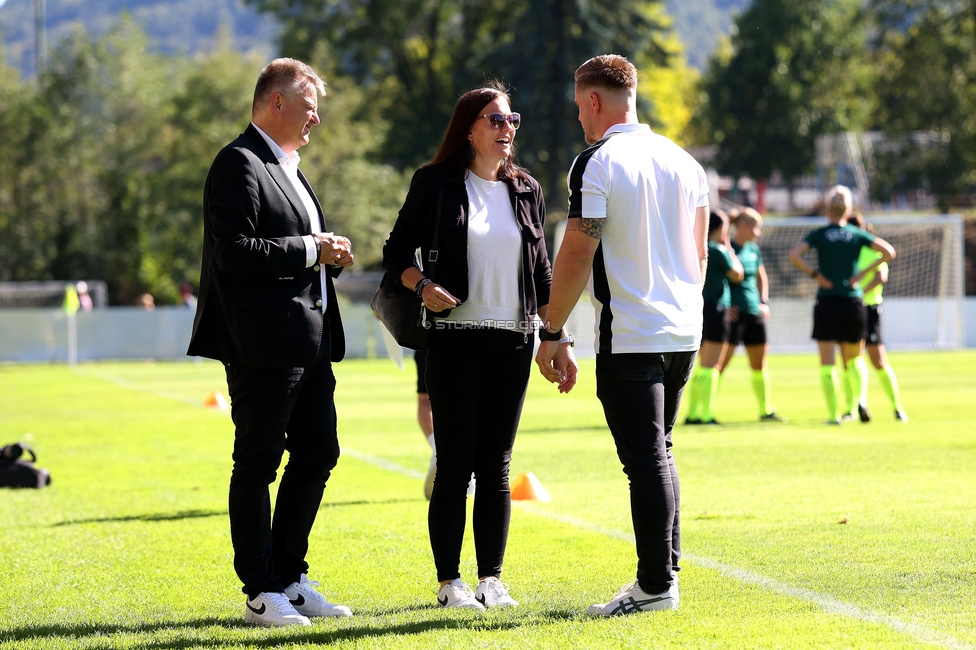 Sturm Damen - Ajax Frouwen
UEFA Women's Europa Cup, 1. Runde, SK Sturm Graz Damen - Ajax Amsterdam, Stadion Hollenegg, 18.09.2025.

Foto zeigt Gerhard Steindl (Vizepraesident und Finanzvorstand Stellv.), Susanne Gorny (Vorstand Sturm) und Michael Erlitz (Sportdirektor Sturm Damen)
