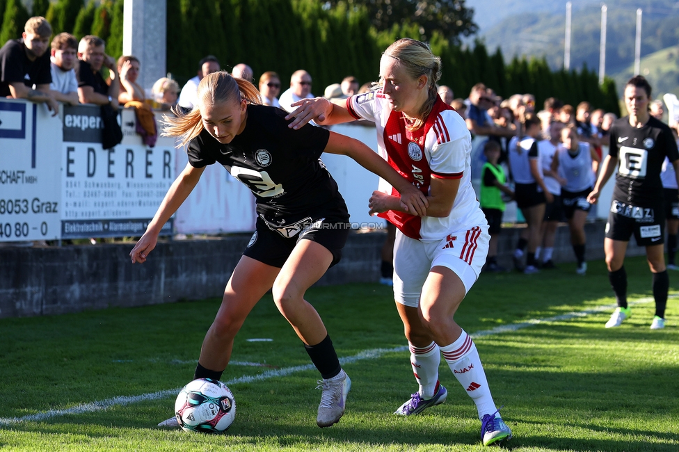 Sturm Damen - Ajax Frouwen
UEFA Women's Europa Cup, 1. Runde, SK Sturm Graz Damen - Ajax Amsterdam, Stadion Hollenegg, 18.09.2025.

Foto zeigt Lena Breznik (Sturm Damen)

