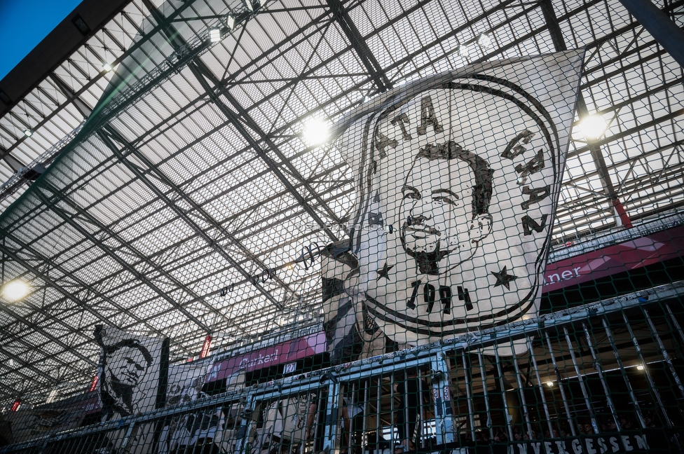 RB Salzburg - Sturm Graz
Oesterreichische Fussball Bundesliga, 6. Runde, FC RB Salzburg - SK Sturm Graz, Stadion Wals-Siezenheim, 20.09.2025. 

Foto zeigt Fans von Sturm
