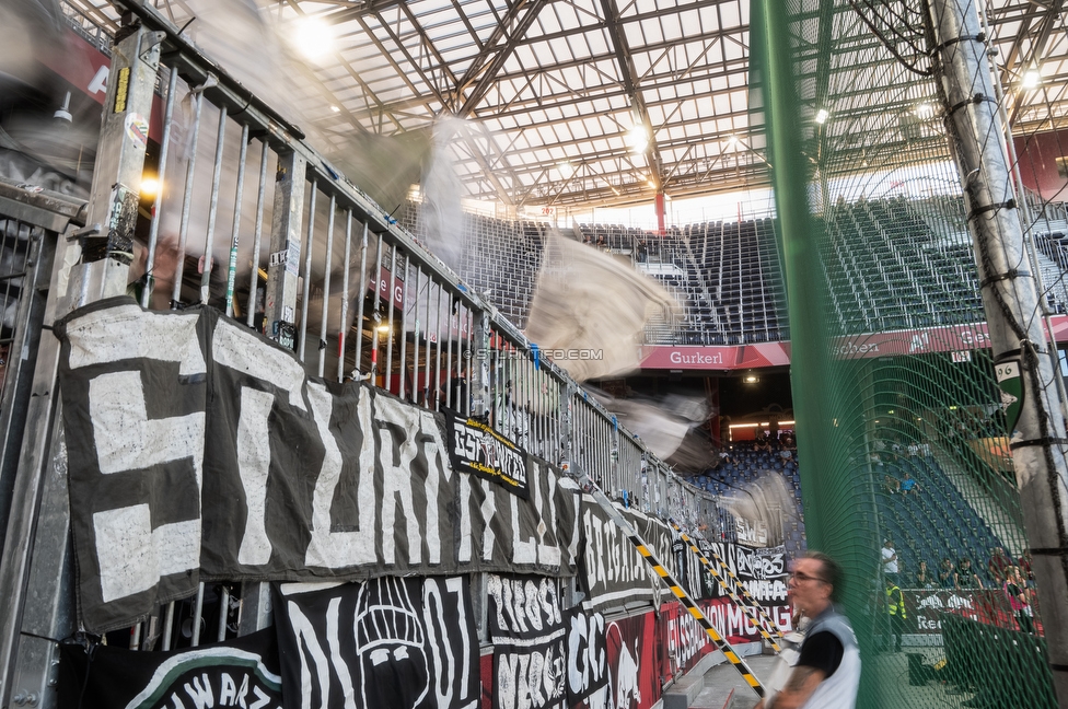 RB Salzburg - Sturm Graz
Oesterreichische Fussball Bundesliga, 6. Runde, FC RB Salzburg - SK Sturm Graz, Stadion Wals-Siezenheim, 20.09.2025. 

Foto zeigt Fans von Sturm
Schlüsselwörter: sturmflut
