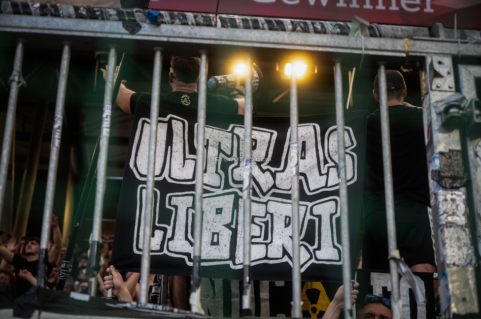 RB Salzburg - Sturm Graz
Oesterreichische Fussball Bundesliga, 6. Runde, FC RB Salzburg - SK Sturm Graz, Stadion Wals-Siezenheim, 20.09.2025. 

Foto zeigt Fans von Sturm
Schlüsselwörter: repression