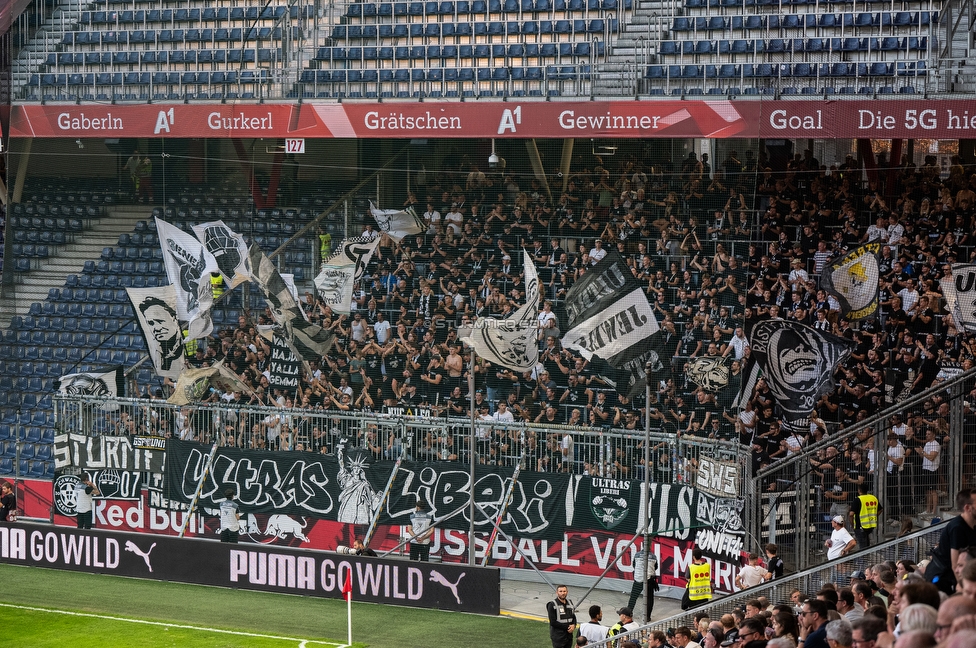 RB Salzburg - Sturm Graz
Oesterreichische Fussball Bundesliga, 6. Runde, FC RB Salzburg - SK Sturm Graz, Stadion Wals-Siezenheim, 20.09.2025. 

Foto zeigt Fans von Sturm mit einem Spruchband
Schlüsselwörter: repression