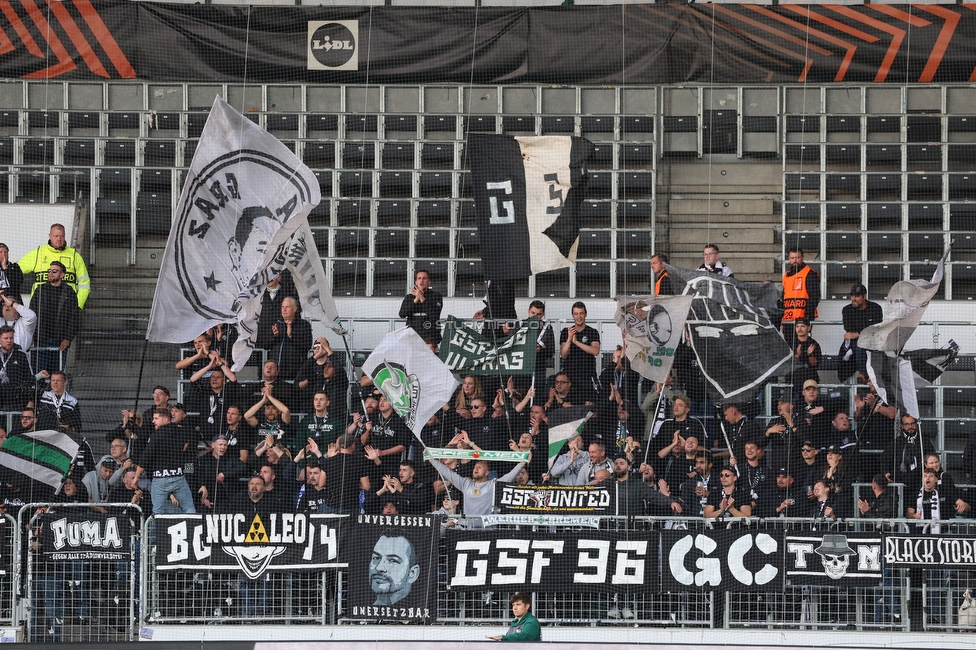 Midtjylland - Sturm Graz
UEFA Europa League Gruppenphase 1. Spieltag, FC Midtjylland - SK Sturm Graz, Arena Herning, 24.09.2025. 

Foto zeigt Fans von Sturm
