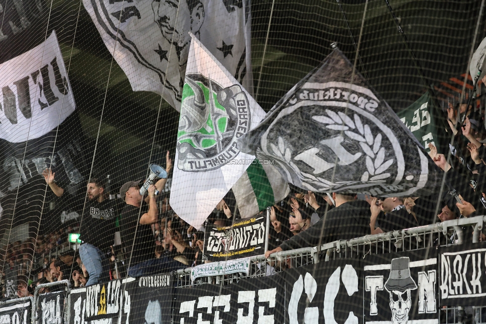 Midtjylland - Sturm Graz
UEFA Europa League Gruppenphase 1. Spieltag, FC Midtjylland - SK Sturm Graz, Arena Herning, 24.09.2025. 

Foto zeigt Fans von Sturm
