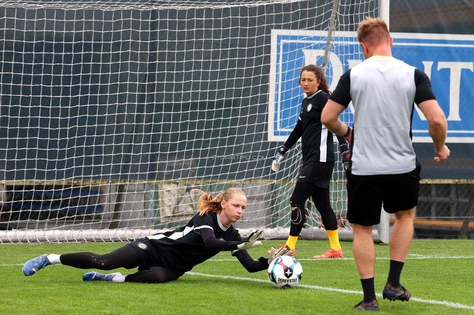 Sturm Damen - Neulengbach
OEFB Frauen Bundesliga, 7. Runde, SK Sturm Graz Damen - USV Neulengbach, Trainingszentrum Messendorf, 27.09.2025. 

Foto zeigt Mia Richter (Sturm Damen)

