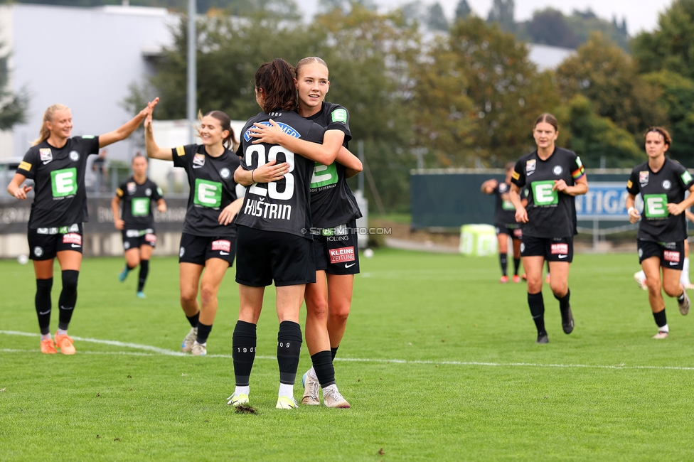 Sturm Damen - Neulengbach
OEFB Frauen Bundesliga, 7. Runde, SK Sturm Graz Damen - USV Neulengbach, Trainingszentrum Messendorf, 27.09.2025. 

Foto zeigt Zala Kustrin (Sturm Damen) und Lena Breznik (Sturm Damen)
