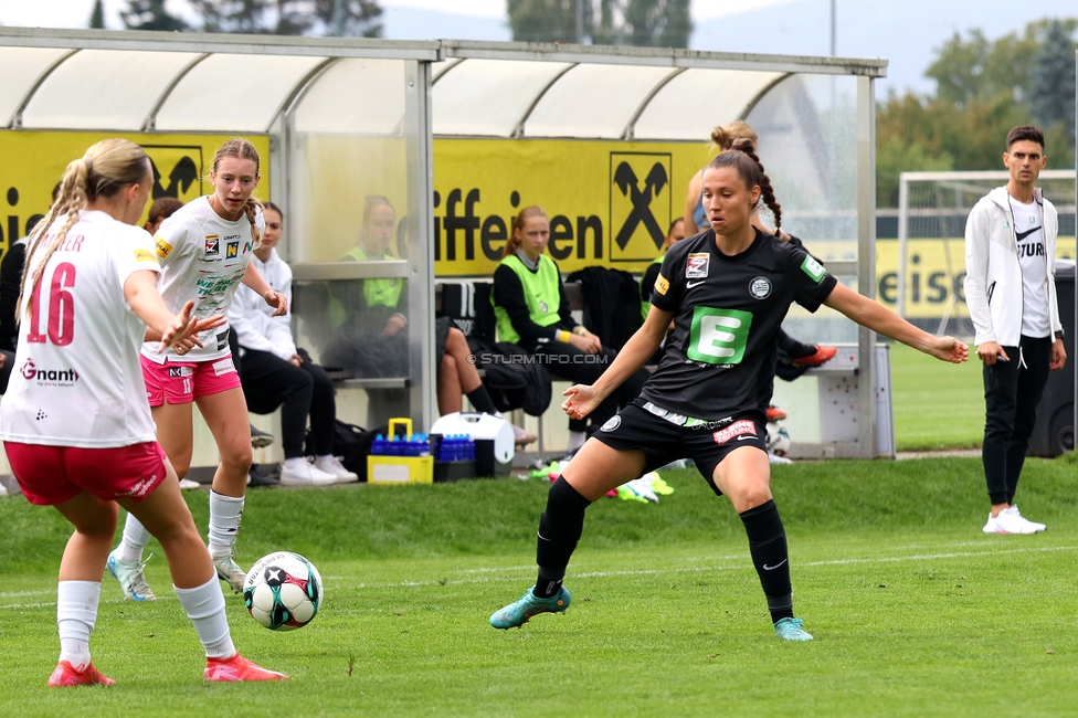 Sturm Damen - Neulengbach
OEFB Frauen Bundesliga, 7. Runde, SK Sturm Graz Damen - USV Neulengbach, Trainingszentrum Messendorf, 27.09.2025. 

Foto zeigt Stefanie Grossgasteiger (Sturm Damen)

