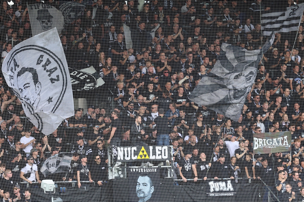Sturm Graz - Hartberg
Oesterreichische Fussball Bundesliga,8. Runde, SK Sturm Graz - TSV Hartberg, Stadion Liebenau Graz, 28.09.2025. 

Foto zeigt Fans von Sturm
Schlüsselwörter: brigata