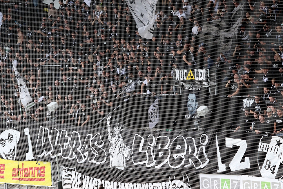 Sturm Graz - Hartberg
Oesterreichische Fussball Bundesliga,8. Runde, SK Sturm Graz - TSV Hartberg, Stadion Liebenau Graz, 28.09.2025. 

Foto zeigt Fans von Sturm mit einem Spruchband
Schlüsselwörter: repression