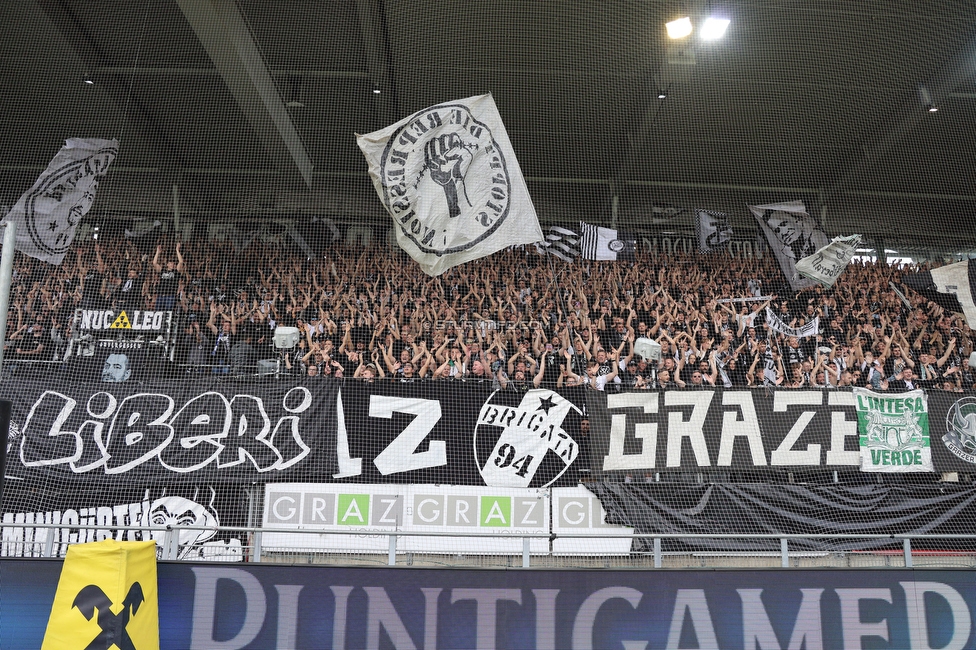 Sturm Graz - Hartberg
Oesterreichische Fussball Bundesliga,8. Runde, SK Sturm Graz - TSV Hartberg, Stadion Liebenau Graz, 28.09.2025. 

Foto zeigt Fans von Sturm
