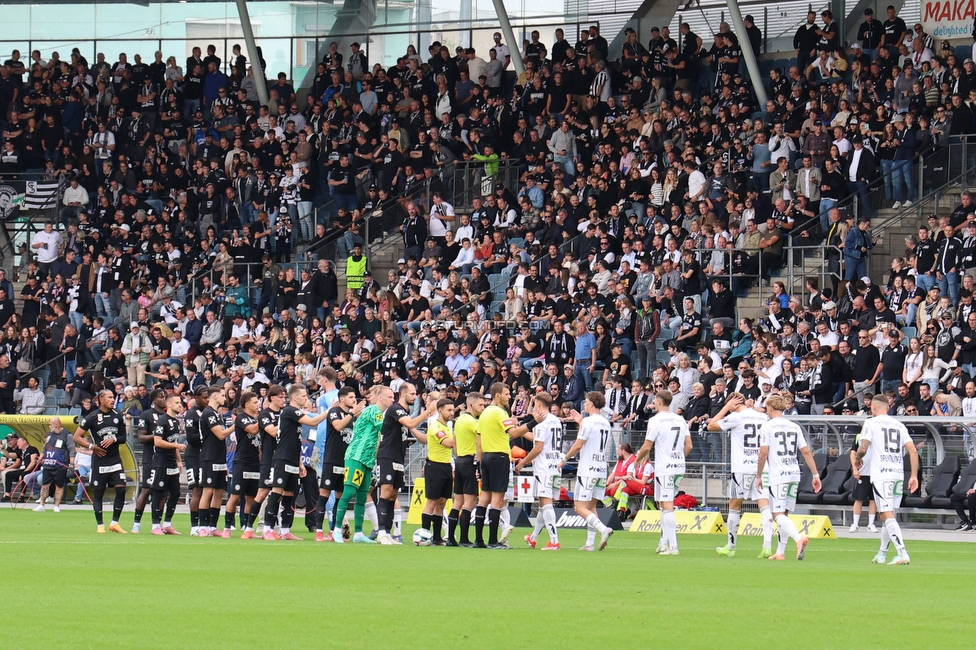 Sturm Graz - Hartberg
Oesterreichische Fussball Bundesliga,8. Runde, SK Sturm Graz - TSV Hartberg, Stadion Liebenau Graz, 28.09.2025. 

Foto zeigt die Mannschaft von Sturm und die Mannschaft von Hartberg
