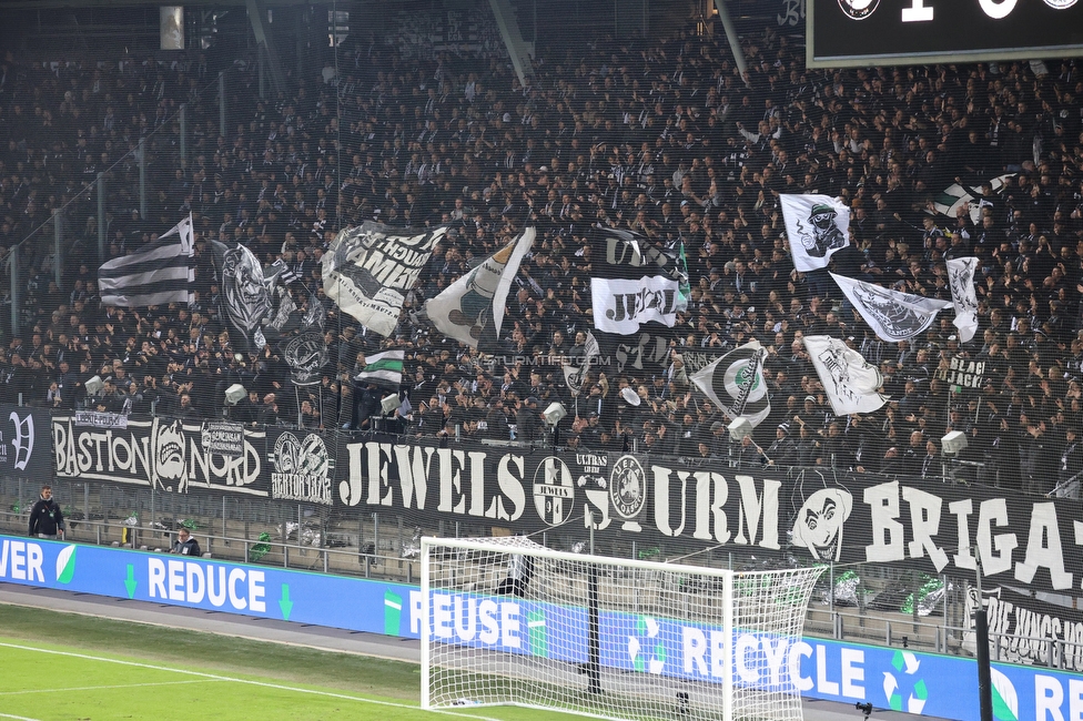 Sturm Graz - Rangers
UEFA Europa League Gruppenphase 2. Spieltag, SK Sturm Graz - Glasgow Rangers, Stadion Liebenau Graz, 02.10.2025. 

Foto zeigt Fans von Sturm
Schlüsselwörter: jewels