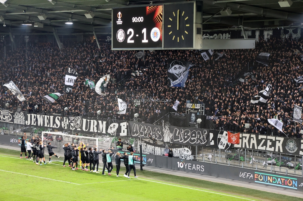 Sturm Graz - Rangers
UEFA Europa League Gruppenphase 2. Spieltag, SK Sturm Graz - Glasgow Rangers, Stadion Liebenau Graz, 02.10.2025. 

Foto zeigt Fans von Sturm und die Mannschaft von Sturm
