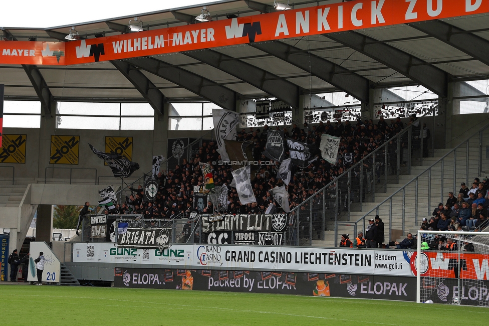 Altach - Sturm Graz
Oesterreichische Fussball Bundesliga, 9. Runde, SC Rheindorf Altach - SK Sturm Graz, Stadion Schnabelholz Altach, 05.10.2025. 

Foto zeigt Fans von Sturm
