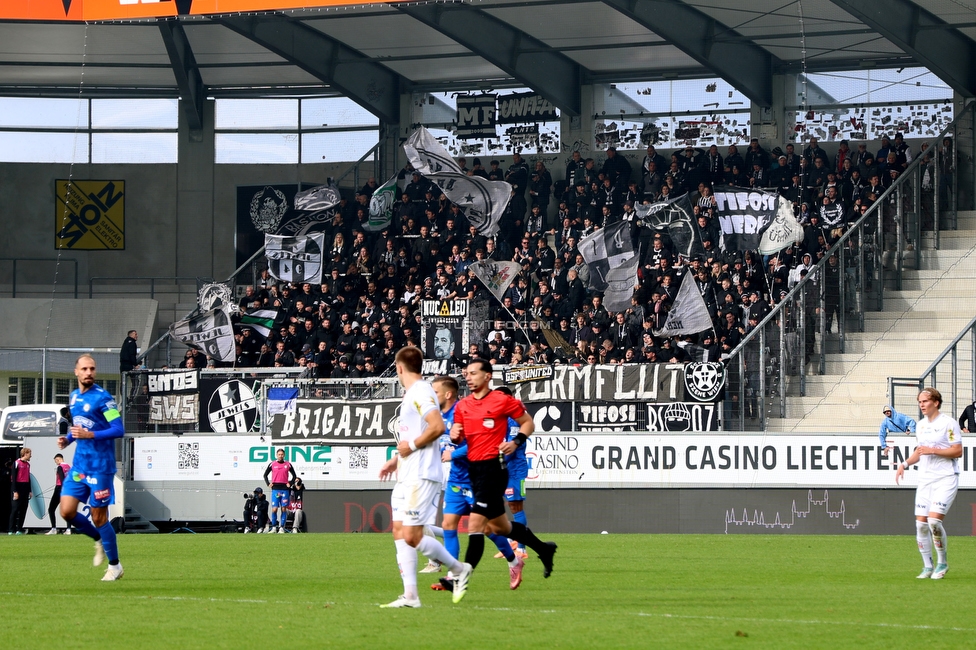 Altach - Sturm Graz
Oesterreichische Fussball Bundesliga, 9. Runde, SC Rheindorf Altach - SK Sturm Graz, Stadion Schnabelholz Altach, 05.10.2025. 

Foto zeigt Fans von Sturm
