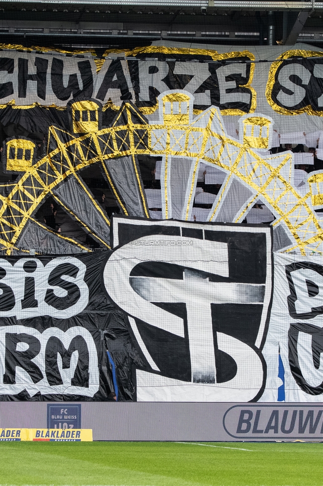 BW Linz - Sturm Graz
Oesterreichische Fussball Bundesliga, 10 Runde, FC Blau-Weiss Linz - SK Sturm Graz, Donauparkstadion Linz, 19.10.2025. 

Foto zeigt Fans von Sturm mit einer Choreografie
