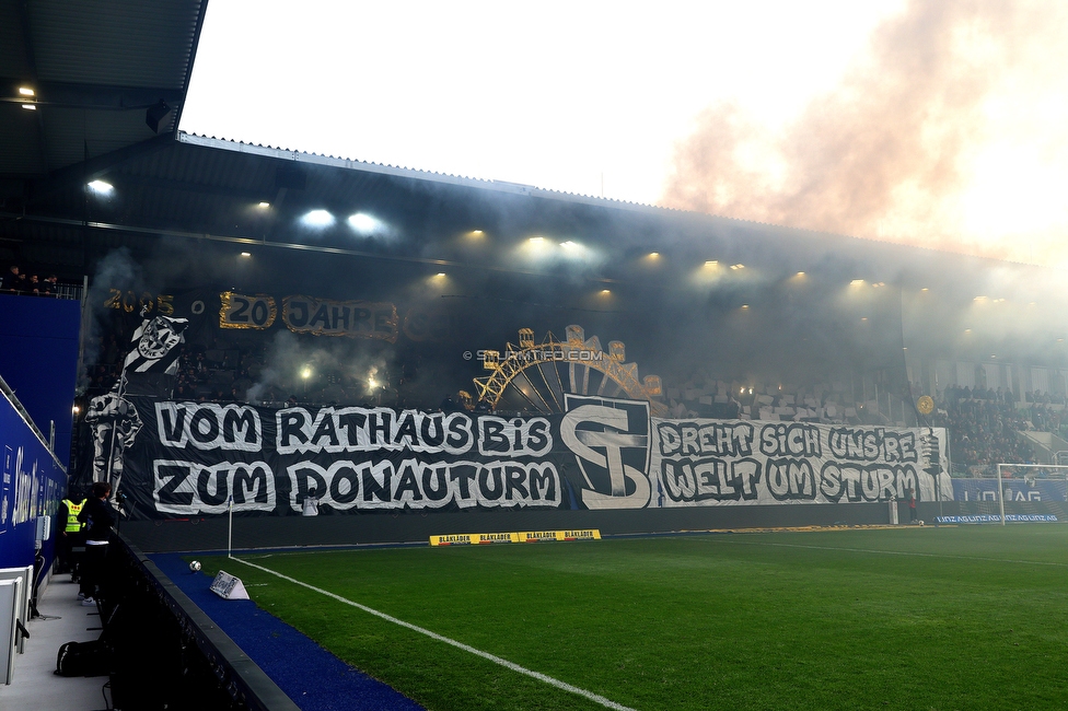 BW Linz - Sturm Graz
Oesterreichische Fussball Bundesliga, 10 Runde, FC Blau-Weiss Linz - SK Sturm Graz, Donauparkstadion Linz, 19.10.2025. 

Foto zeigt Fans von Sturm mit einer Choreografie
