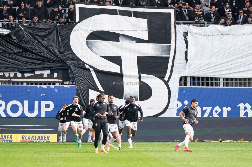 BW Linz - Sturm Graz
Oesterreichische Fussball Bundesliga, 10 Runde, FC Blau-Weiss Linz - SK Sturm Graz, Donauparkstadion Linz, 19.10.2025. 

Foto zeigt die Mannschaft von Sturm

