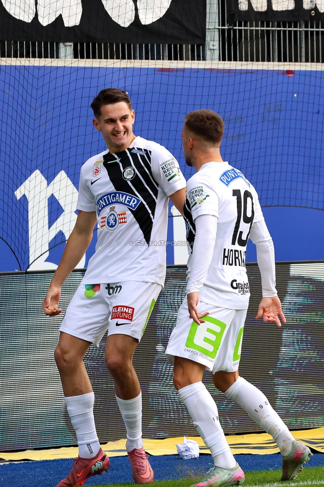 BW Linz - Sturm Graz
Oesterreichische Fussball Bundesliga, 10 Runde, FC Blau-Weiss Linz - SK Sturm Graz, Donauparkstadion Linz, 19.10.2025. 

Foto zeigt Leon Grgic (Sturm)
Schlüsselwörter: torjubel