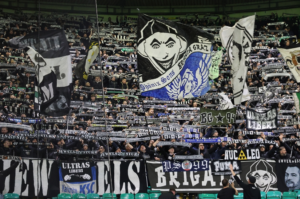 Celtic Glasgow - Sturm Graz
UEFA Europa League Gruppenphase 3. Spieltag, Celtic Glasgow - SK Sturm Graz, Celtic Park Glasgow, 23.10.2025. 

Foto zeigt Fans von Sturm
