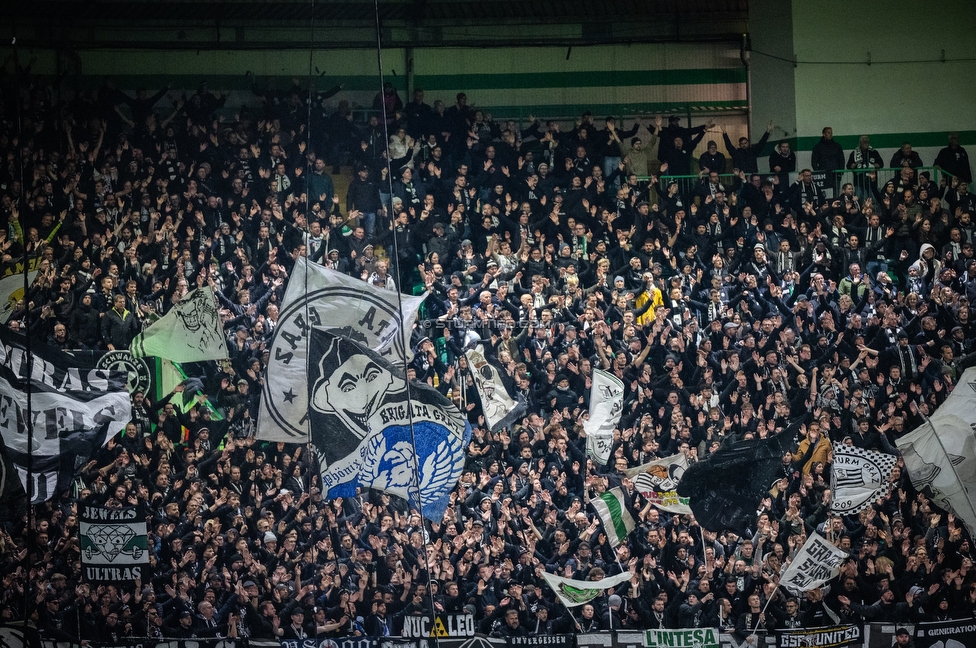 Celtic Glasgow - Sturm Graz
UEFA Europa League Gruppenphase 3. Spieltag, Celtic Glasgow - SK Sturm Graz, Celtic Park Glasgow, 23.10.2025. 

Foto zeigt Fans von Sturm
