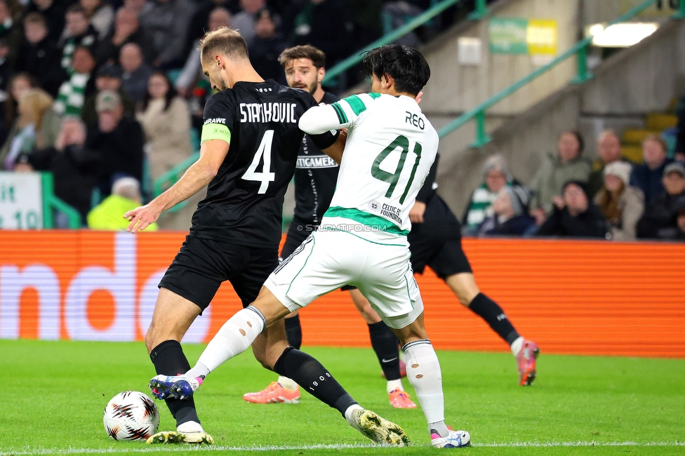 Celtic Glasgow - Sturm Graz
UEFA Europa League Gruppenphase 3. Spieltag, Celtic Glasgow - SK Sturm Graz, Celtic Park Glasgow, 23.10.2025. 

Foto zeigt Jon Gorenc-Stankovic (Sturm)
