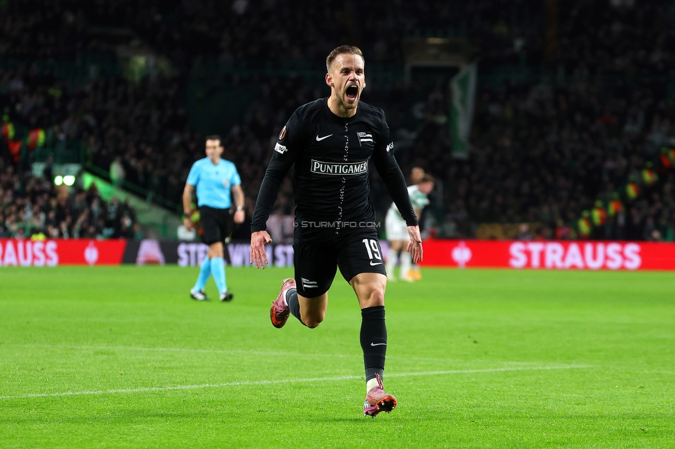 Celtic Glasgow - Sturm Graz
UEFA Europa League Gruppenphase 3. Spieltag, Celtic Glasgow - SK Sturm Graz, Celtic Park Glasgow, 23.10.2025. 

Foto zeigt Tomi Horvat (Sturm)
Schlüsselwörter: torjubel