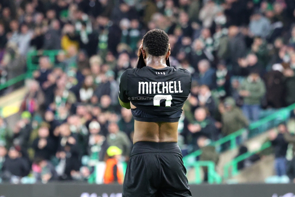 Celtic Glasgow - Sturm Graz
UEFA Europa League Gruppenphase 3. Spieltag, Celtic Glasgow - SK Sturm Graz, Celtic Park Glasgow, 23.10.2025. 

Foto zeigt Jeyland Mitchell (Sturm)
