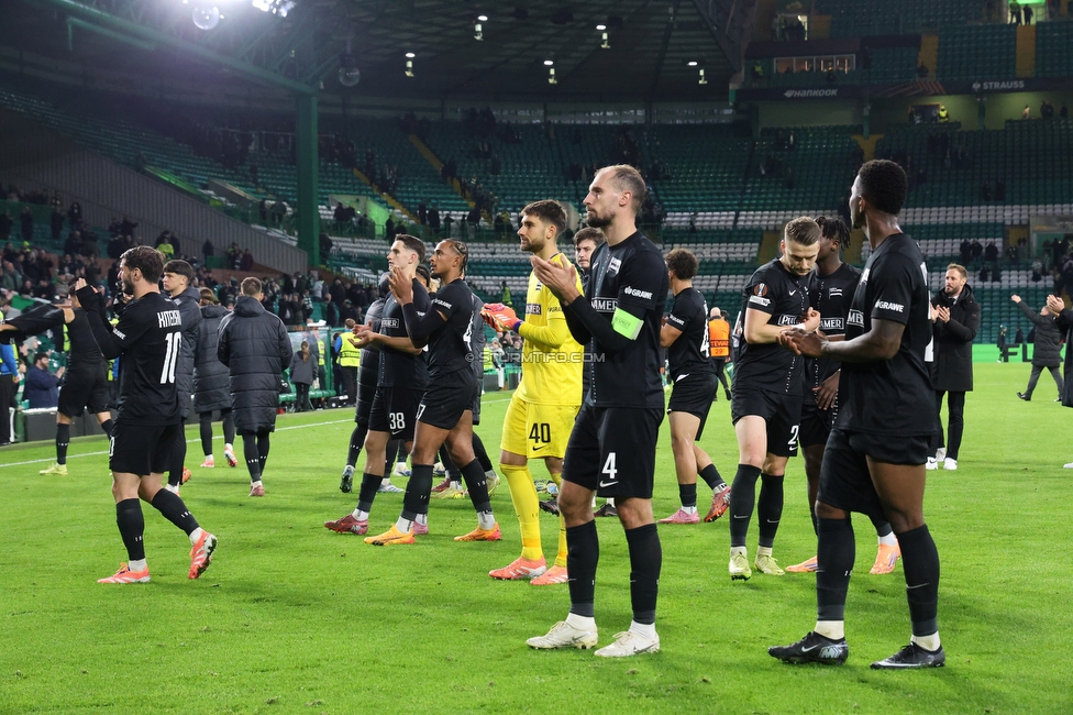 Celtic Glasgow - Sturm Graz
UEFA Europa League Gruppenphase 3. Spieltag, Celtic Glasgow - SK Sturm Graz, Celtic Park Glasgow, 23.10.2025. 

Foto zeigt die Mannschaft von Sturm
