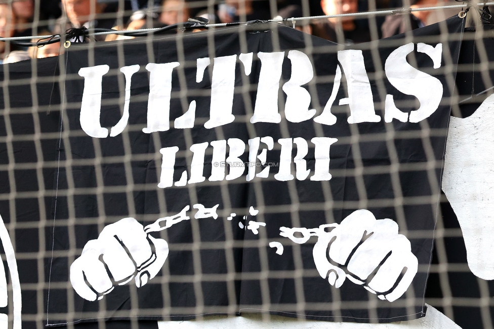 Sturm Graz - Wolfsberg
Oesterreichische Fussball Bundesliga, 11. Runde, SK Sturm Graz - Wolfsberger AC, Stadion Liebenau Graz, 26.10.2025. 

Foto zeigt Fans von Sturm
Schlüsselwörter: bastion