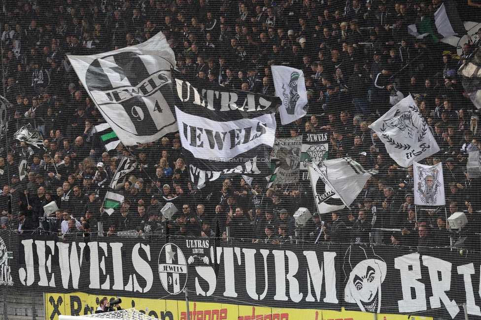 Sturm Graz - Wolfsberg
Oesterreichische Fussball Bundesliga, 11. Runde, SK Sturm Graz - Wolfsberger AC, Stadion Liebenau Graz, 26.10.2025. 

Foto zeigt Fans von Sturm
Schlüsselwörter: jewels