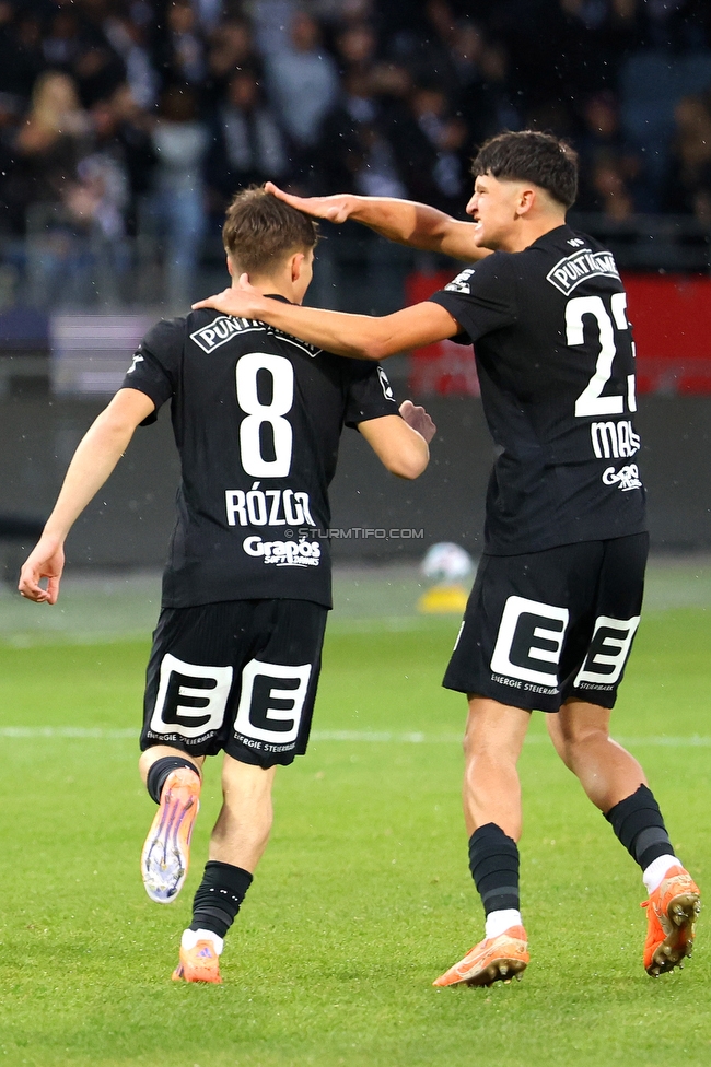 Sturm Graz - Wolfsberg
Oesterreichische Fussball Bundesliga, 11. Runde, SK Sturm Graz - Wolfsberger AC, Stadion Liebenau Graz, 26.10.2025. 

Foto zeigt Filip Jan Roza (Sturm) und Arjan Malic (Sturm)
Schlüsselwörter: torjubel