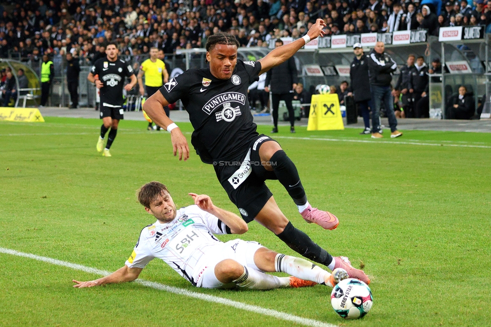 Sturm Graz - Wolfsberg
Oesterreichische Fussball Bundesliga, 11. Runde, SK Sturm Graz - Wolfsberger AC, Stadion Liebenau Graz, 26.10.2025. 

Foto zeigt Axel Kayombo (Sturm)
