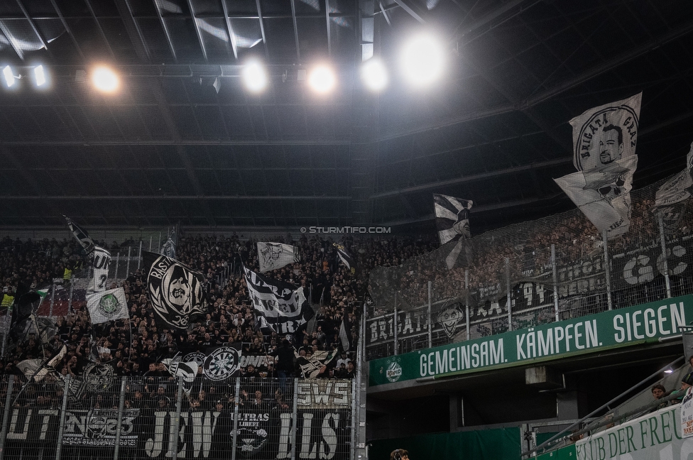Rapid Wien - Sturm Graz
Oesterreichische Fussball Bundesliga, 12. Runde, SK Rapid Wien - SK Sturm Graz, Weststadion Wien, 02.11.2025. 

Foto zeigt Fans von Sturm
