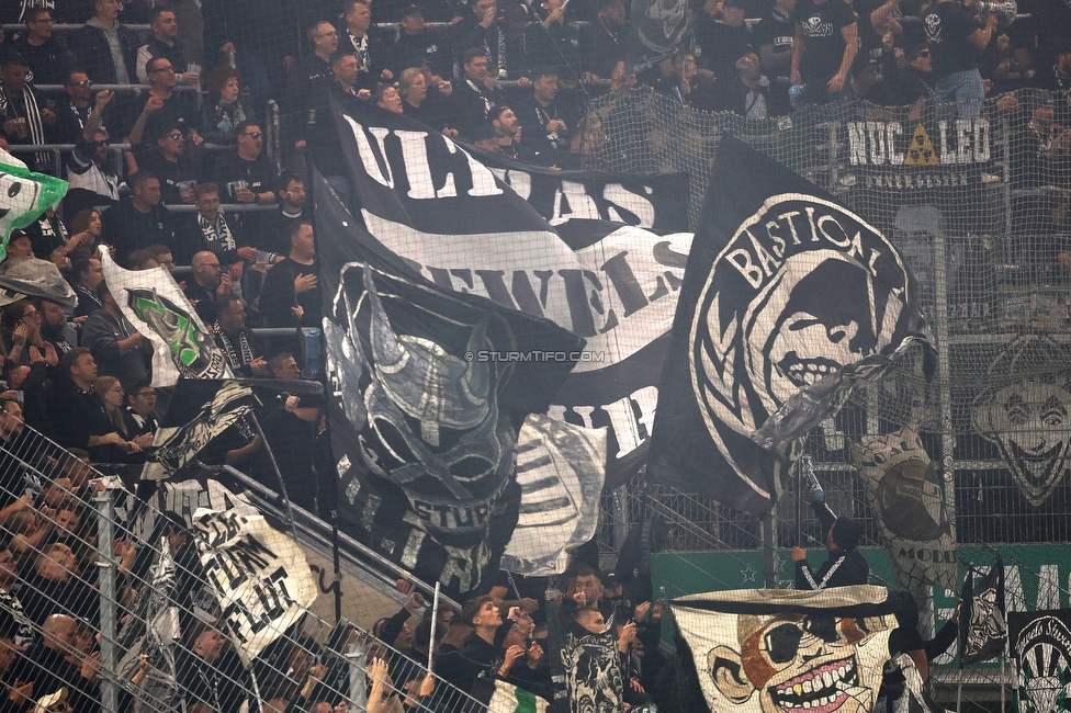 Rapid Wien - Sturm Graz
Oesterreichische Fussball Bundesliga, 12. Runde, SK Rapid Wien - SK Sturm Graz, Weststadion Wien, 02.11.2025. 

Foto zeigt Fans von Sturm
Schlüsselwörter: jewels sturmflut