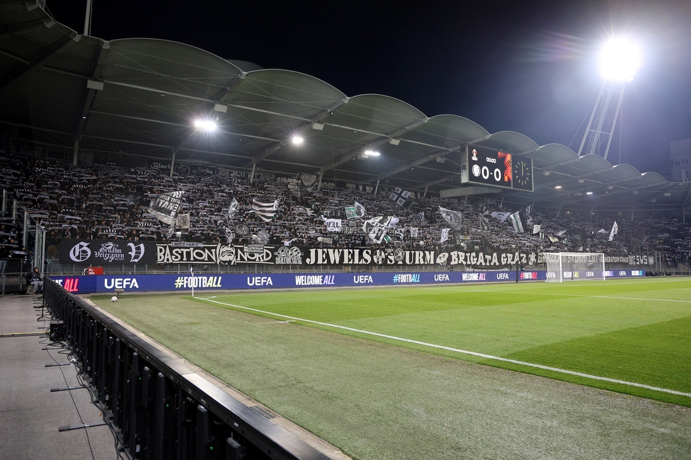 Sturm Graz - Nottingham
UEFA Europa League Gruppenphase 4. Spieltag, SK Sturm Graz - Nottingham Forest, Stadion Liebenau Graz, 06.11.2025. 

Foto zeigt Fans von Sturm
Schlüsselwörter: schals