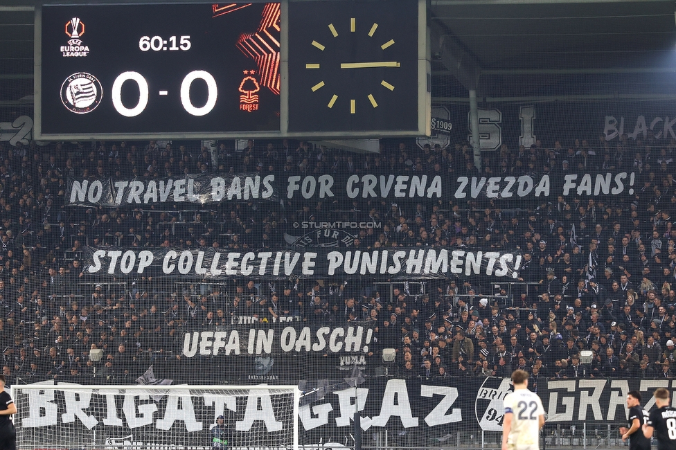 Sturm Graz - Nottingham
UEFA Europa League Gruppenphase 4. Spieltag, SK Sturm Graz - Nottingham Forest, Stadion Liebenau Graz, 06.11.2025. 

Foto zeigt Fans von Sturm mit einem Spruchband
Schlüsselwörter: repression