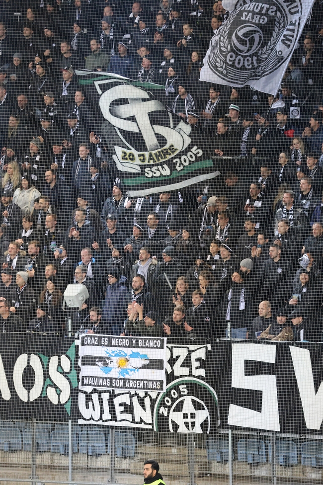 Sturm Graz - Nottingham
UEFA Europa League Gruppenphase 4. Spieltag, SK Sturm Graz - Nottingham Forest, Stadion Liebenau Graz, 06.11.2025. 

Foto zeigt Fans von Sturm
Schlüsselwörter: schwarzeszenewien