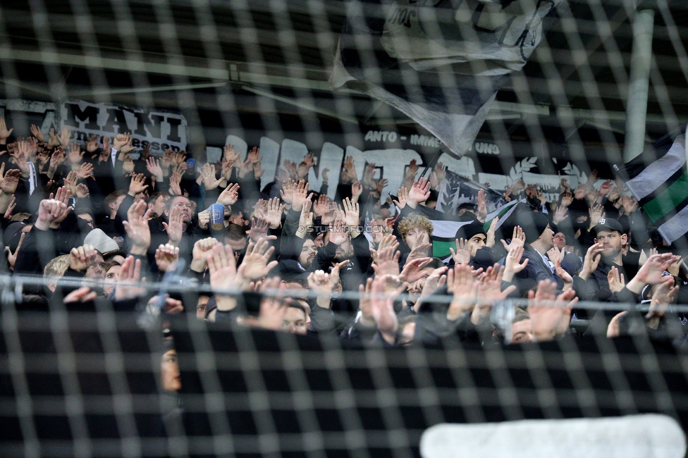 Sturm Graz - Nottingham
UEFA Europa League Gruppenphase 4. Spieltag, SK Sturm Graz - Nottingham Forest, Stadion Liebenau Graz, 06.11.2025. 

Foto zeigt Fans von Sturm
